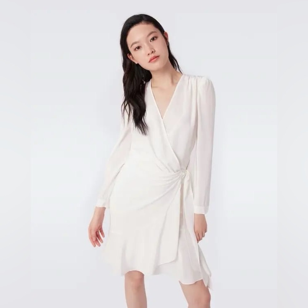 NWT Diane von Furstenberg Clarice Wrap Mini Dress Size 0